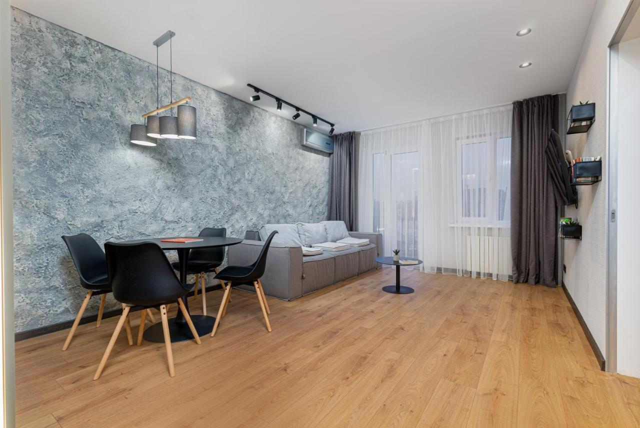 Bloody Lisa Design Apartment 오데사 외부 사진
